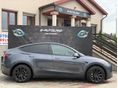 TESLA MODEL Y 2022/4 - 5