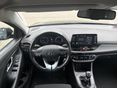 HYUNDAI I30 2021/3 - 9