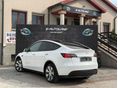 TESLA MODEL Y 2022/4 - 5