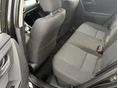 TOYOTA AURIS 2014/12 - 7