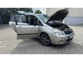 TOYOTA COROLLA VERSO 2001/8 - 9