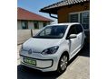 VOLKSWAGEN UP e-Up! Gyári fény. ülés fűtés. szélvédő fűtés. téli/nyári gumi felnin