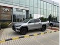 TOYOTA HILUX 2.8 D-4D MHEV 4x4 Double Invincible (Automata) VONÓHOROGGAL. PLATÓBÉLÉSSEL. MANUÁLIS PLATÓROLÓVAL
