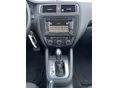 VOLKSWAGEN JETTA 2014/8 - 17