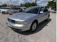 AUDI A4 2000/7 - 1