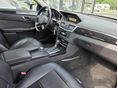 MERCEDES-BENZ E-OSZTÁLY 2009/4 - 6