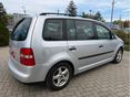 VOLKSWAGEN TOURAN 2004/7 - 6
