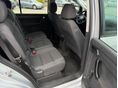 VOLKSWAGEN TOURAN 2004/7 - 17
