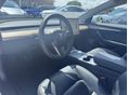 TESLA MODEL 3 2022/12 - 8