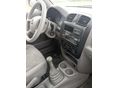 MAZDA DEMIO 2001 - 5