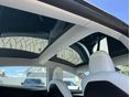TESLA MODEL 3 2022/3 - 8