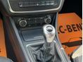 MERCEDES-BENZ A 180 2014/10 - 24