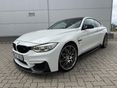 BMW M4 DKG Márkakereskedésből.leinformálható