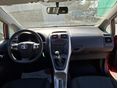 TOYOTA AURIS 2011/8 - 6