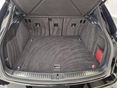 PORSCHE MACAN 2022/9 - 12
