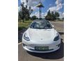 TESLA MODEL 3 RWD (Automata) Gyöngyházfehér+Fehér belső