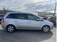 OPEL ZAFIRA B 2008/5 - 6