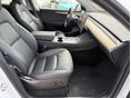 TESLA MODEL Y 2022/12 - 8