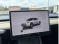 TESLA MODEL Y 2022/12 - 13