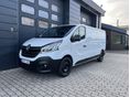 RENAULT TRAFIC 2.0 dCi 120 L2H1 2,9t Business S&S SZERVIZKÖNYV / 1.TULAJ / MAGYARORSZÁG-i / ÁFAs / 3FŐ / L2H1 / KLÍMA / TEMPOMAT