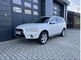 MITSUBISHI OUTLANDER 2.2 D Instyle SZERVIZELT / GYÖNGYHÁZ METÁL / Bi-XENON / ÜLÉSFŰTÉS / TEMPOMAT / TOLATÓRADAR