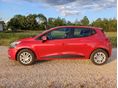 RENAULT CLIO 2019/3 - 6