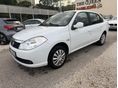 RENAULT THALIA 2011/6 - 1