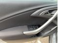 OPEL ASTRA J 2011/8 - 9
