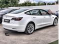 TESLA MODEL 3 2022/9 - 4