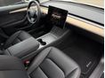 TESLA MODEL 3 2022/9 - 13