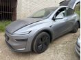 TESLA MODEL Y 2025/5 - 1
