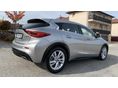 INFINITI QX30 2018/1 - 3