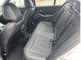 BMW 330 2025/5 - 6