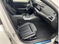 BMW 330 2025/5 - 7