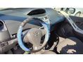 TOYOTA YARIS 2006/10 - 8