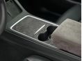 TESLA MODEL Y 2022/9 - 12