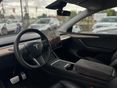 TESLA MODEL Y 2022/9 - 13