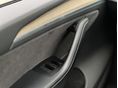 TESLA MODEL Y 2022/9 - 22