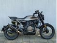 HUSQVARNA SVARTPILEN 701 2020/11 - 1