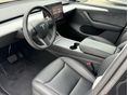 TESLA MODEL Y 2023/2 - 11