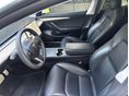 TESLA MODEL 3 2021/9 - 5