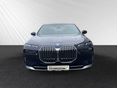 BMW 750 2024/8 - 2