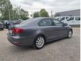 VOLKSWAGEN JETTA 2011/7 - 3