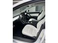 TESLA MODEL 3 2020/12 - 4