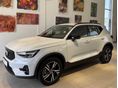 VOLVO XC40 2.0 [B3] MHEV Plus Dark DCT