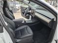 TESLA MODEL Y 2023/5 - 13