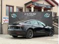 TESLA MODEL 3 2022/3 - 5
