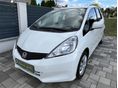 HONDA JAZZ 1.3 Elegance CVT SZÉP MEGVIGYÁZOTT ÁLLAPOT++VÉGIG VEZETETT SZERVÍZKÖNYV