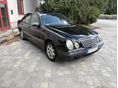 MERCEDES-BENZ E 200 CDI Classic (Automata)