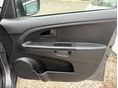 KIA VENGA 2011/3 - 12